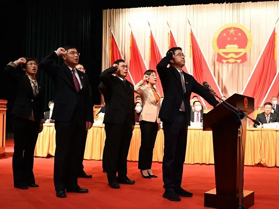 王克思当选鲤城区人民政府区长向鲤城人民作出承诺